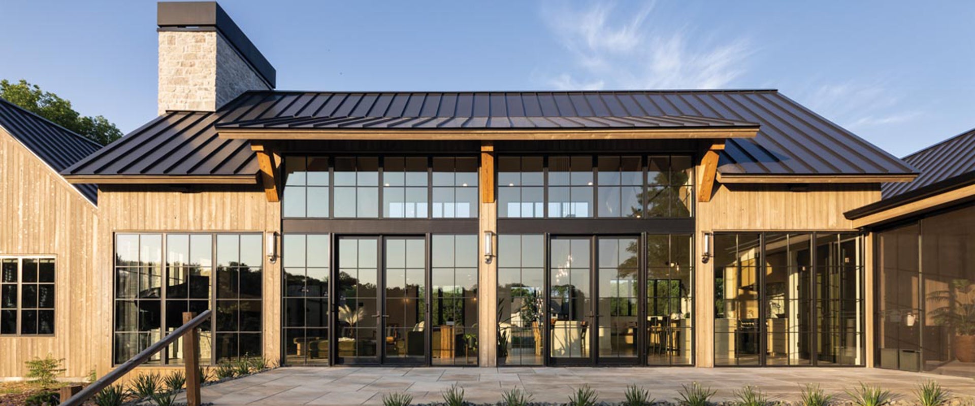 Kolbe Expands Hoppe® Hardware Selection