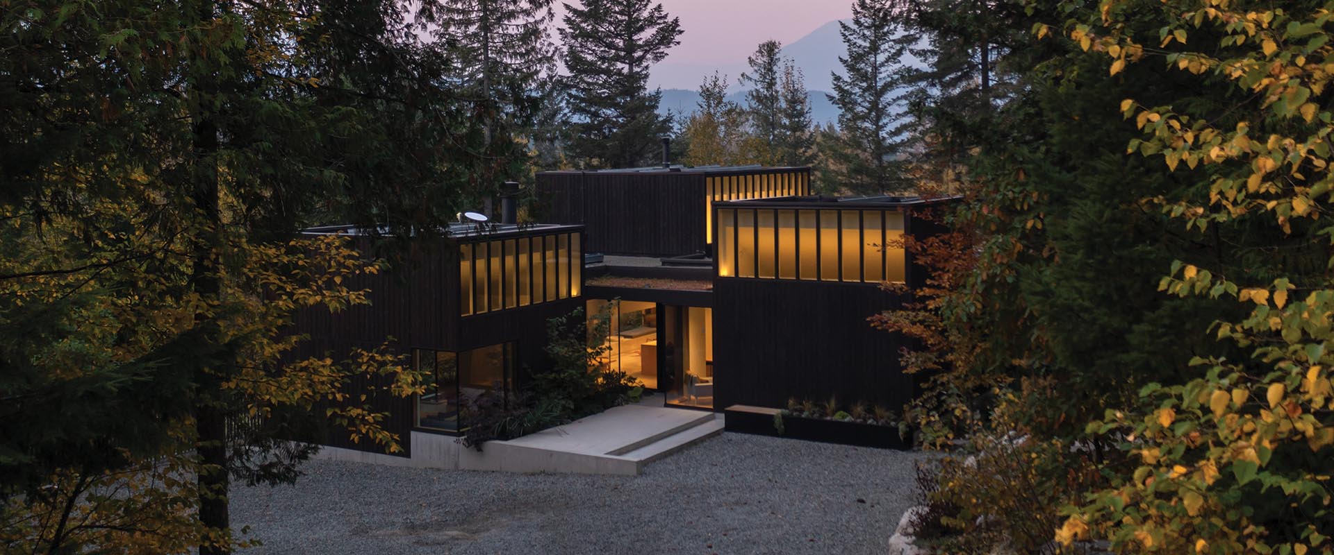 Kolbe Partners with LuxWall for Vacuum Glass