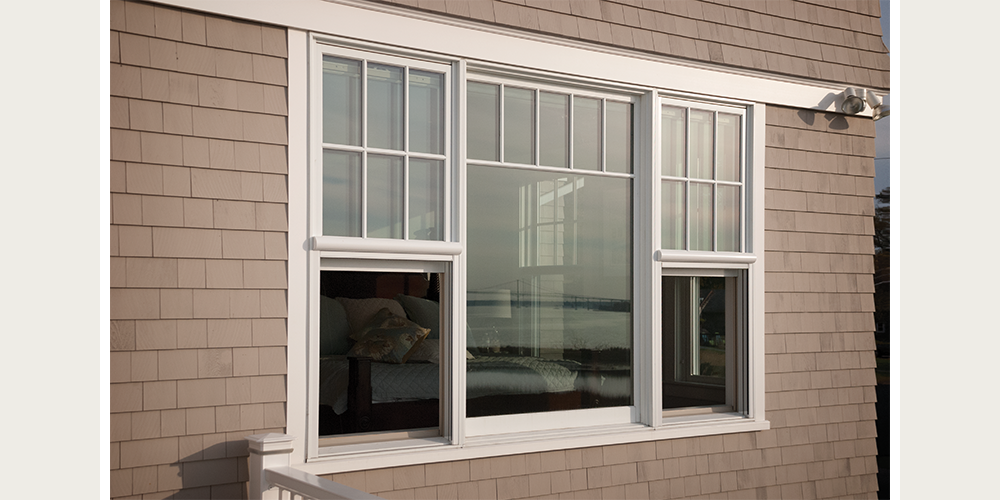 Double hung picture combination unit, Performance divided lites, Exterior finish in Ultra Pure White